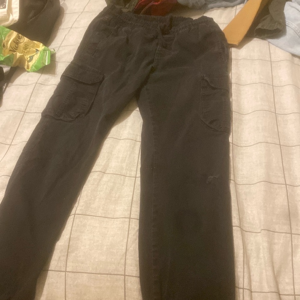 Cargo pants from cuidado from el perro
